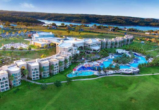 Malai Manso Resort Yatch Convention & Spa - Housity
