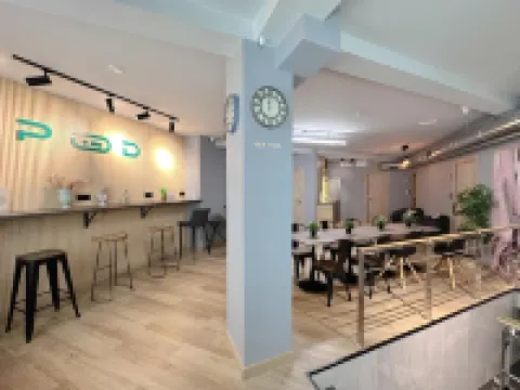 The Pod Suite Hostel Blasco