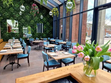 Chassé Hotel Residency Отели рядом с достопримечательностью «Frankendael»