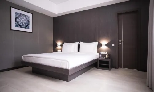 Resident Hotel Kazybek Bi