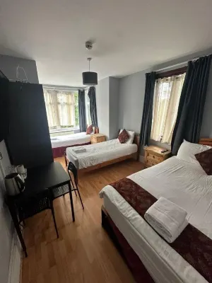 Ruxley Rooms Hotels near Globetrotters Soft Play Centre