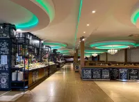 Transatlantik 飯店及水療中心 - 超級全包 - 早餐