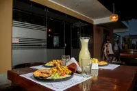 Hotel Kendari - Chincha Hotels in Grocio Prado District