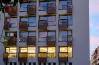 Twinn Downtown Piraeus, Santikos Collection