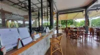 Maai Horm Boutique Resort - Pysäköinti