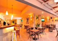 Carina Hotel