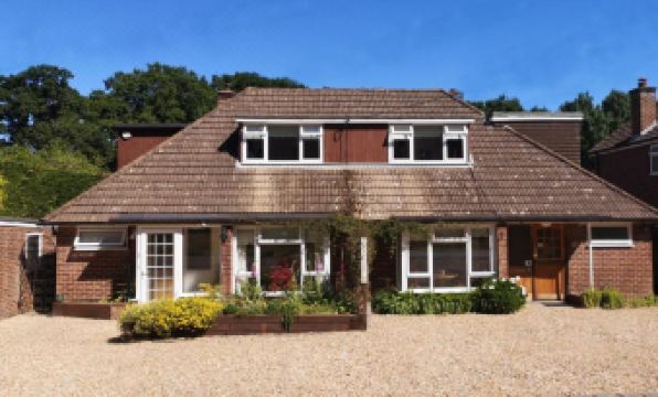 Abacus Bed and Breakfast, Blackwater, Hampshire