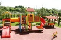 Therma Palace - Spa Mineral Pool & All Inclusive & Free Parking Hotel a Fish Fish