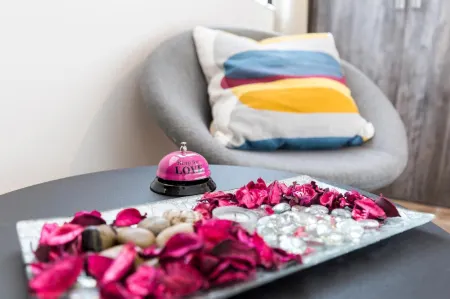 Apinelo Tower Rooms Отели в г. Сплит