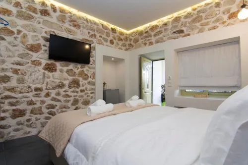 Acrothea Perdika Hotel di Perdika