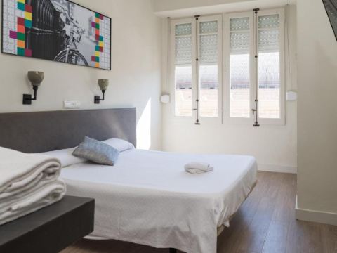 Nwt Central Station Valencia