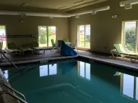 Countryview Inn & Suites Hotels in Robinson