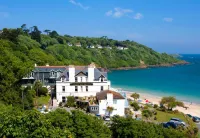 Carbis Bay and Spa Hotel - bar