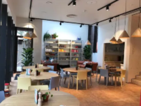 綠象青年旅舍及 Spa 馬斯特裏赫特酒店