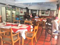 Orchid Inn - Breakfast