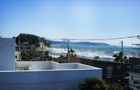 Casablanca Pool House Hotel di Kamakura