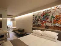 Link Hotel & Hub by Dan Hotels Hotels in Ramat Gan
