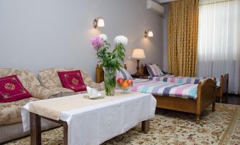 Jipek Joli Inn