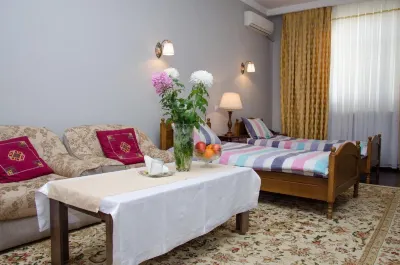 Jipek Joli Inn Hotels in 