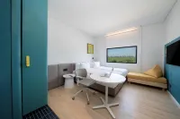 GO Hotel Chonburi at Central Chonburi