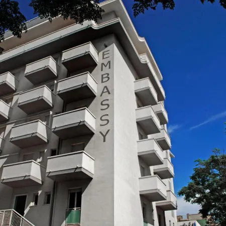 Hotel Embassy