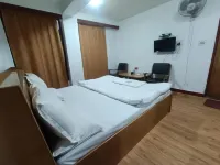 Hotel Ruby and Restaurant