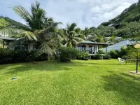 Moemiti Hotels near Tender Dock for Paul Gauguin