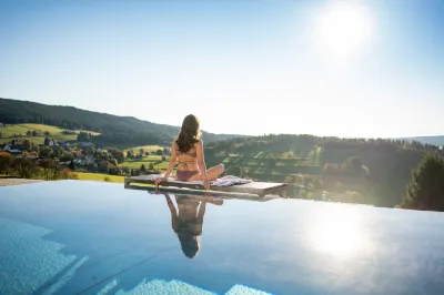 Hotel Saigerhöh Wellness Spa Golf Wandern über Dem Titisee Hotels in Titisee-Neustadt