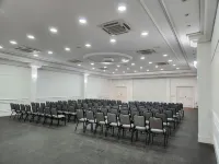 Lizon Curitiba Hotel