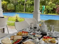 Riverside Cabanas Hotels in Mirissa