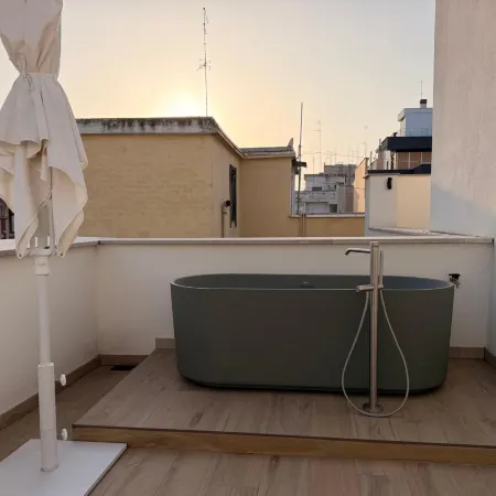 MARI Luxury Rooms and Suites