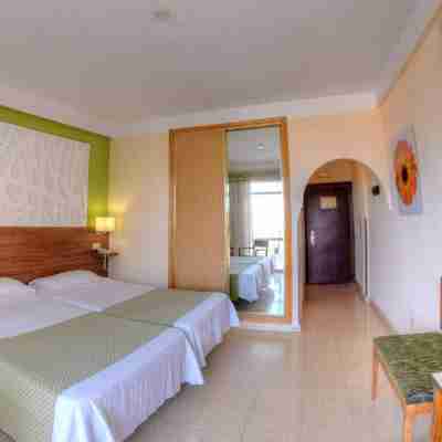 Hotel & Spa Entremares Rooms