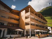 Hotel Adlernest Hotels in Schnals