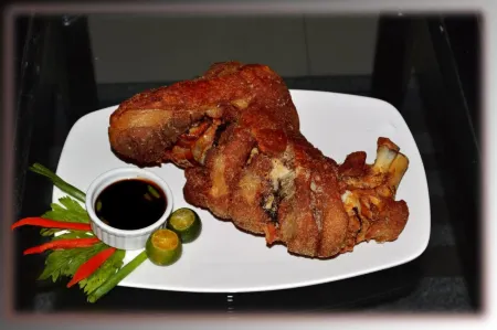 The Gabriella Bed and Breakfast Отели в г. Тагбиларан