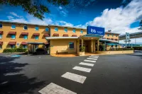 Ibis Budget Brisbane Airport Hotels in Nundah
