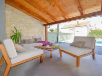 Villa Pave Hotels in Pakostane
