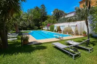 B&b Mondello Resort - Pools