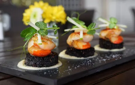 The Blue Haven Hotel Отели рядом с достопримечательностью «Kinsale Beach»