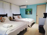 Hospedaje la Galerie Puerto Cortés otelleri