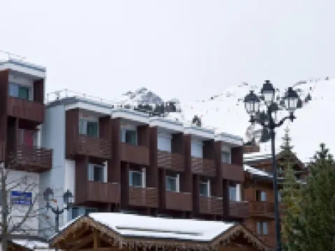 Madame Vacances - Hôtel Courchevel Olympic Hotels in Courchevel