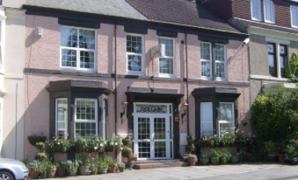 Park Lodge Guest House - Housity