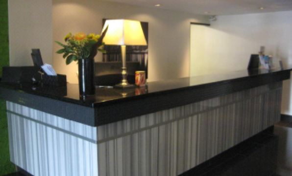Days Inn by Wyndham Montreal Airport Conference Centre