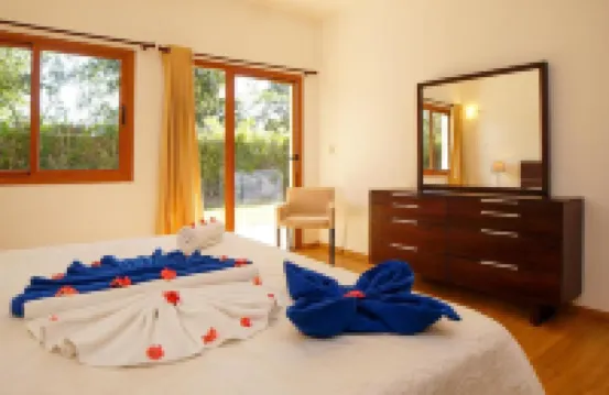 Sybaris Suites & Residences