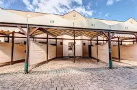 Dreamhotel Hotels in Tradate