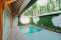 Ayom Java Village - Romantic