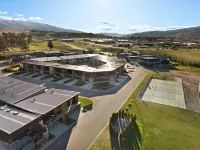 Central Park Apartments Hotels in Cromwell