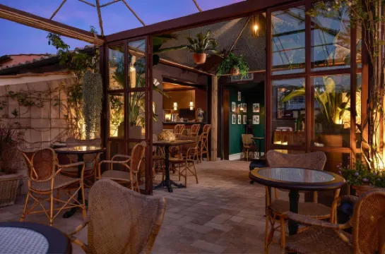 TB プレース ローマ