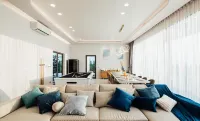 Sea Season Pool Villa Pattaya Hotels in Laem Chabang