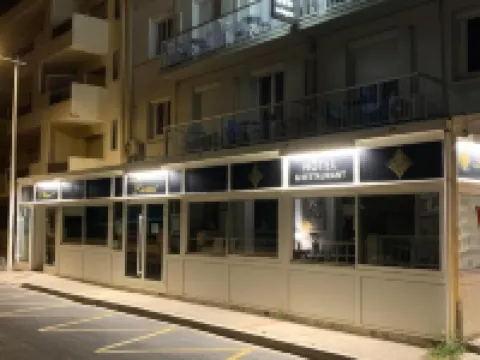 Le Regina Hôtel et Restaurant Canet-Plage Hotels in Canet-en-Roussillon