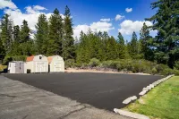 Swiss Holiday Lodge Hotels in Dunsmuir